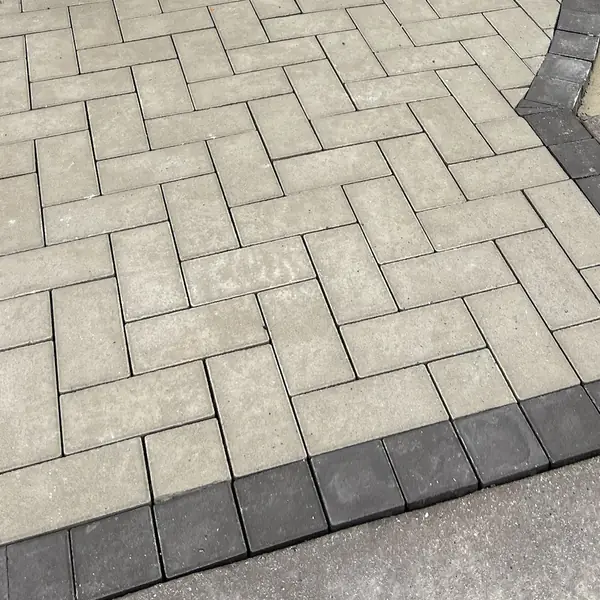 Herringbone with a border: close-up from one of our jobs